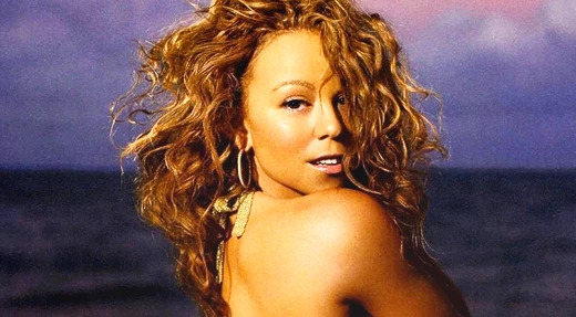 Mariah Carey Fakes Fakes