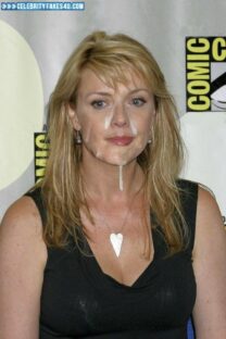 Amanda Tapping Cum Facial 001