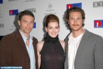 Anne Hathaway Public See Thru Nudes 001