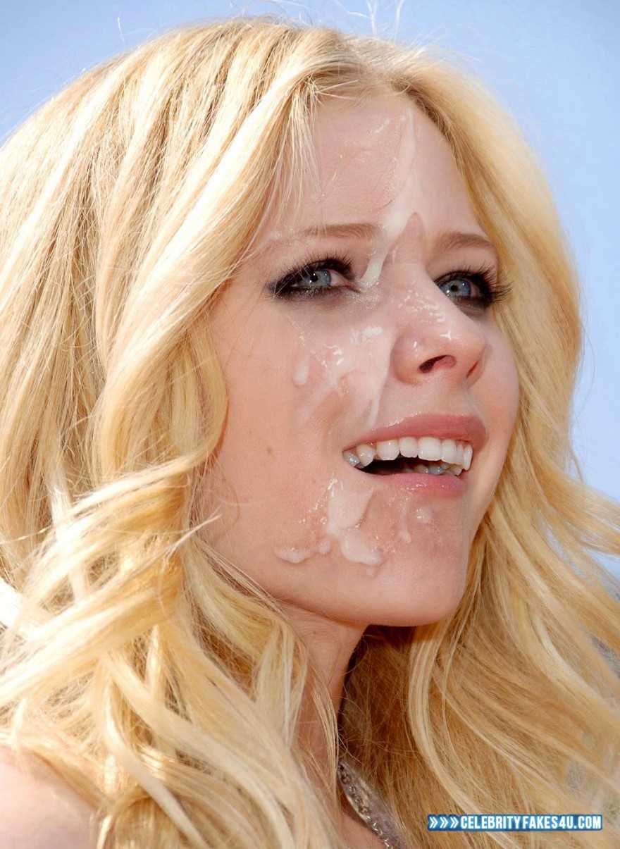 Avril Lavigne Fake, Blonde, Cum Facial, Cumshot, Public, Porn