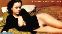 Christina Ricci No Underwear Naked 001