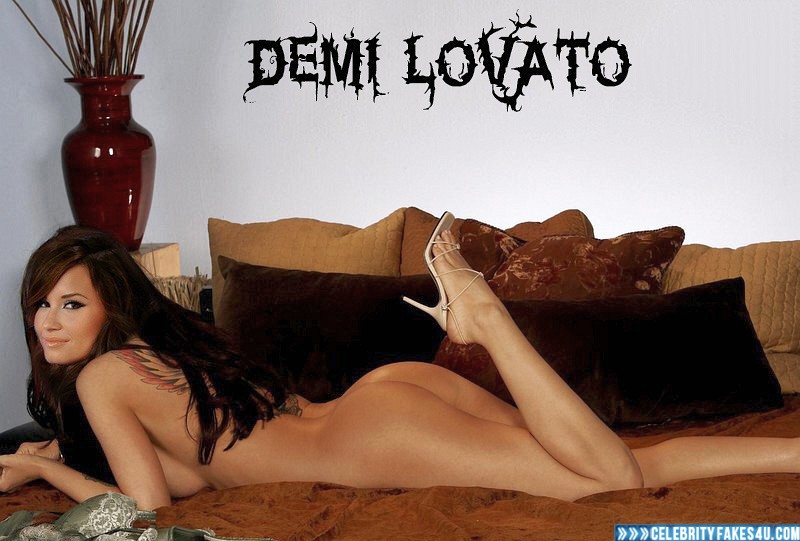 Demi Lovato Fake, Heels, Horny, Sideboob, Tits, Porn