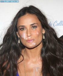 Demi Moore Facial 001