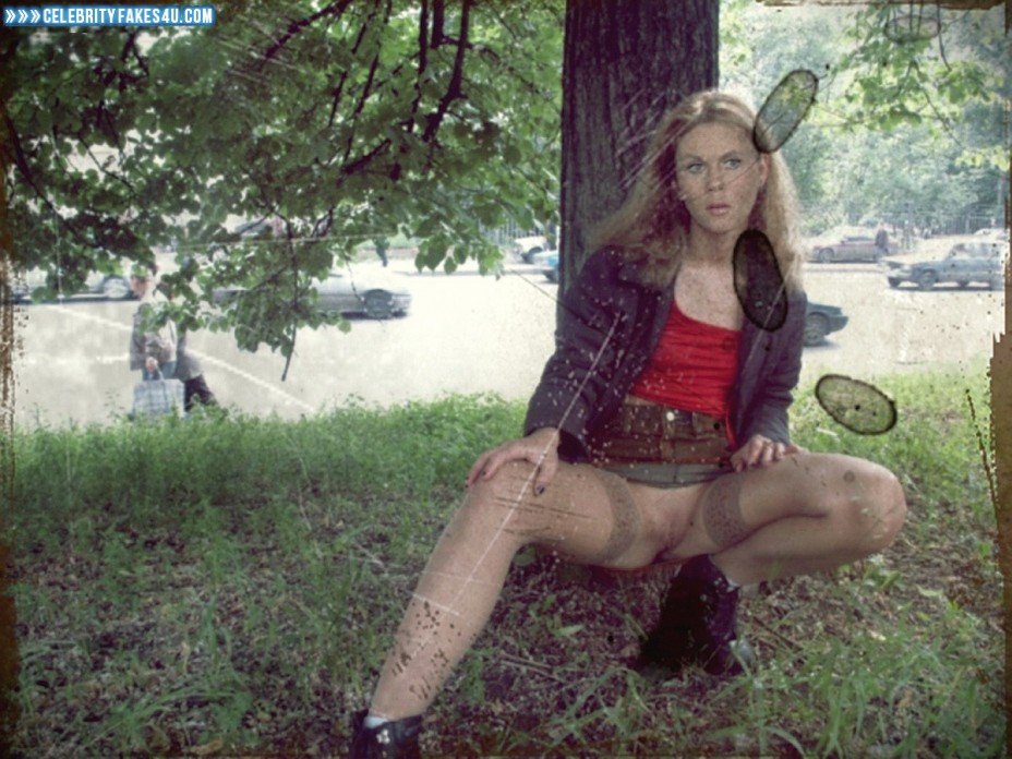 Elizabeth Montgomery Fake, Legs Spread, Outdoor, Stockings, Upskirt, Porn