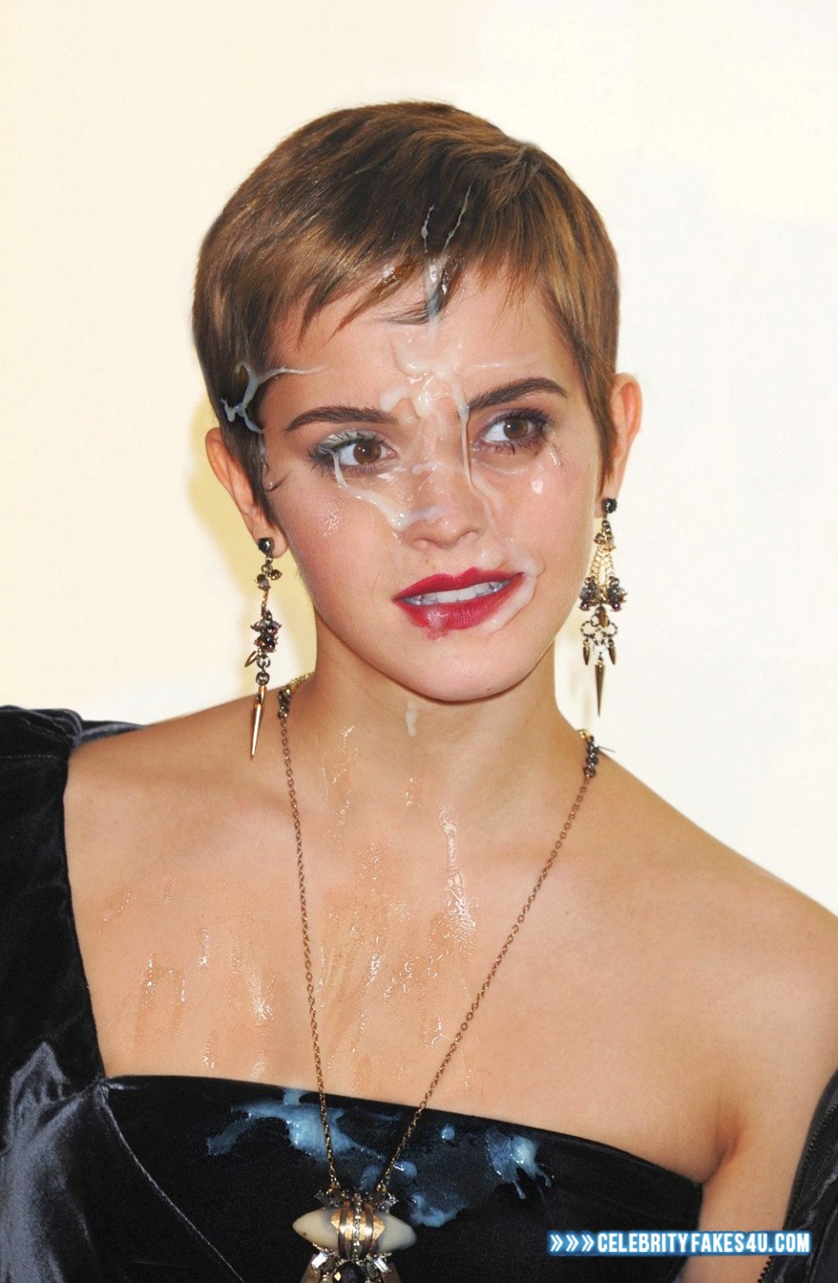 Emma Watson Fake, Cum Facial, Cumshot, Lipstick, Public, Porn