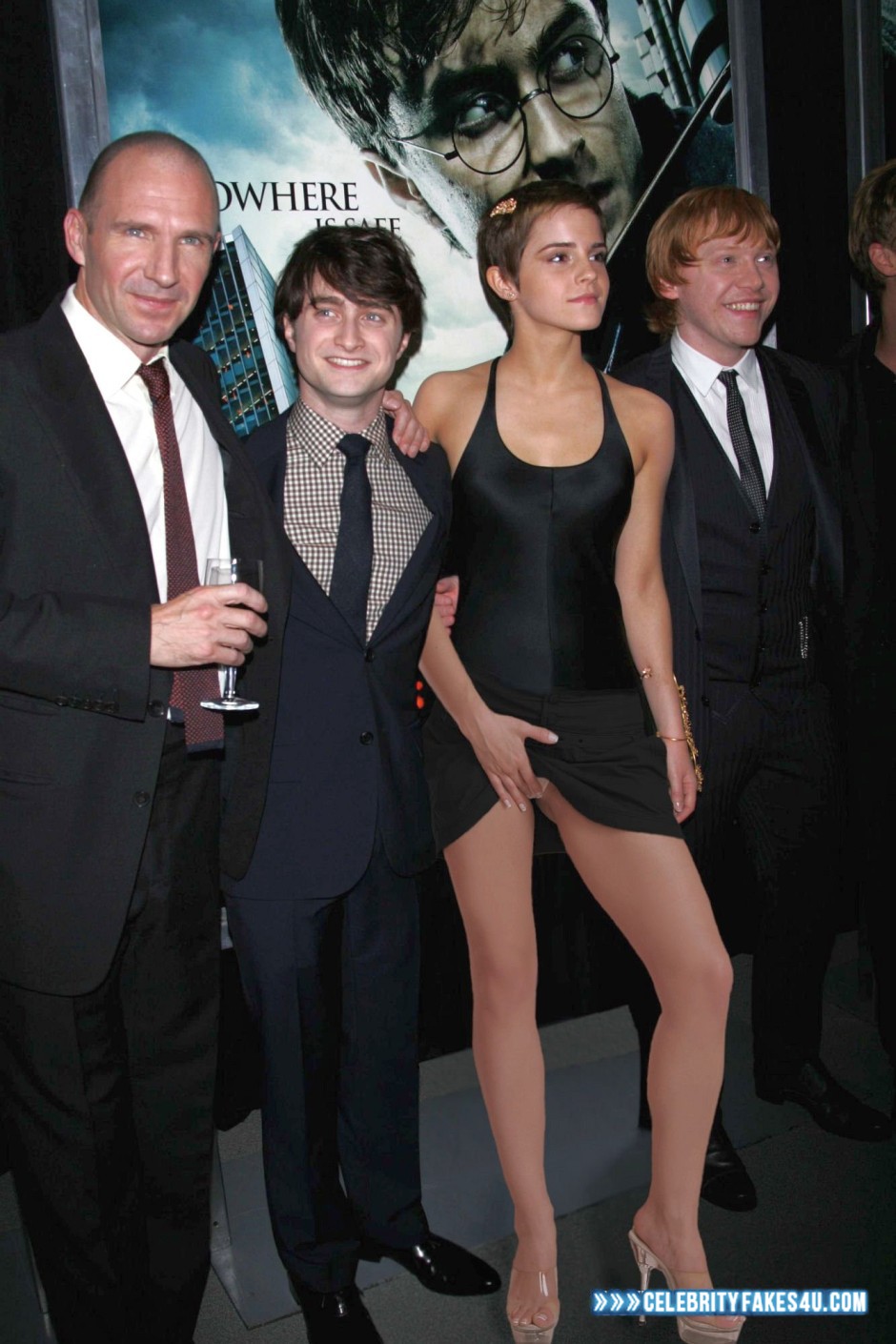 Emma Watson Fake, Harry Potter, Heels, Masturbating, Nude, Public, Pussy, Series, Sexy Legs, Upskirt, Porn