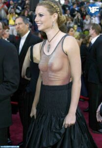 Gwyneth Paltrow Voyeur See Thru Nsfw 001