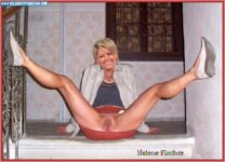 Helene Fischer Legs Spread Exposed Pussy Up Skirt Porn 001