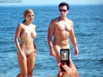 Jennette McCurdy Naked Beach Candid Fake-001