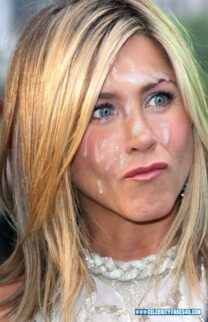 Jennifer Aniston Facial Cumshot 005