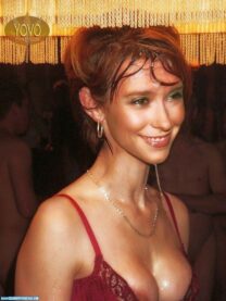 Jennifer Love Hewitt Breasts Fakes 002