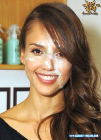 Jessica Alba Facial 001