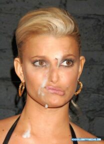 Jessica Simpson Cumshot Facial 005