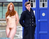 Karen Gillan Hairy Pussy Naked Body Fake 001