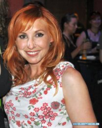 Kari Byron Public Cum Facial Nude Fake 001