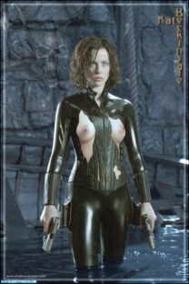 Kate Beckinsale Tits Underworld 001