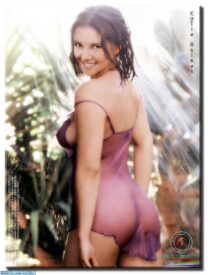 Katie Holmes Wet See Thru 001