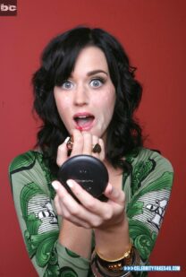 Katy Perry Cum Facial Naked Fake 001