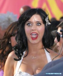 Katy Perry Licking Cumslut Cum Facial Porn Fake 001