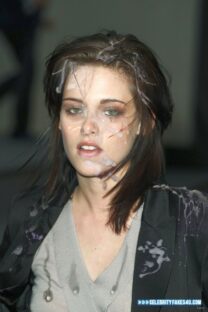 Kristen Stewart Horny Cum Facial 001