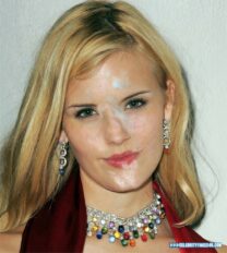 Maggie Grace Blonde Cum Facial Nude Fake 001