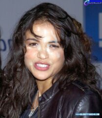 Michelle Rodriguez Facial Fake 001