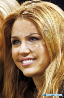 Miley Cyrus Blonde Cum Facial Porn Fake 001