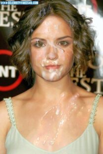 Rachael Leigh Cook Cumshot Facial Fake 001