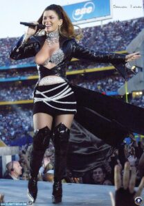 Shania Twain Skirt Nipple Slip Fakes 001