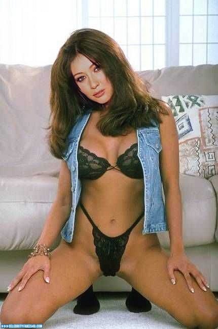 Shannen Doherty Fake, Bra, Lingerie, Thong, Porn