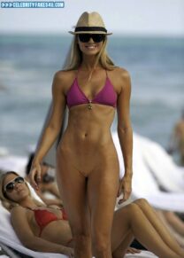 Stacy Keibler Voyeur Bikini Fakes 001