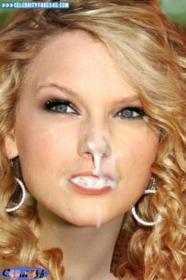 Taylor Swift Facial 003