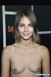 Willa Holland Boobs Public Xxx 001