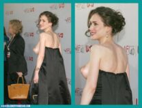 Winona Ryder Sideboob Public 001